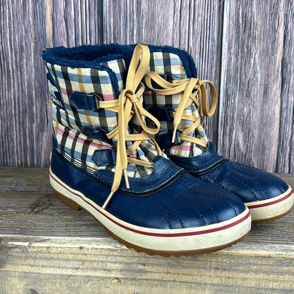 ❄️⛄️Sorel Plaid Duck Boots- Size 9🌧️☔️ - Picture 1 of 9